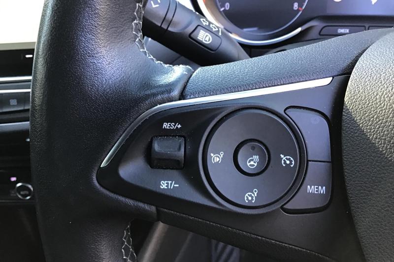 Used Vauxhall Crossland PJ72MJO 47