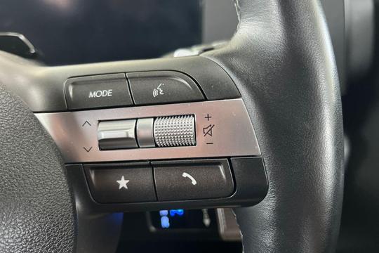 Hyundai KONA Photo at-6507bf4e7bb04c039f9a01d65204915e.jpg