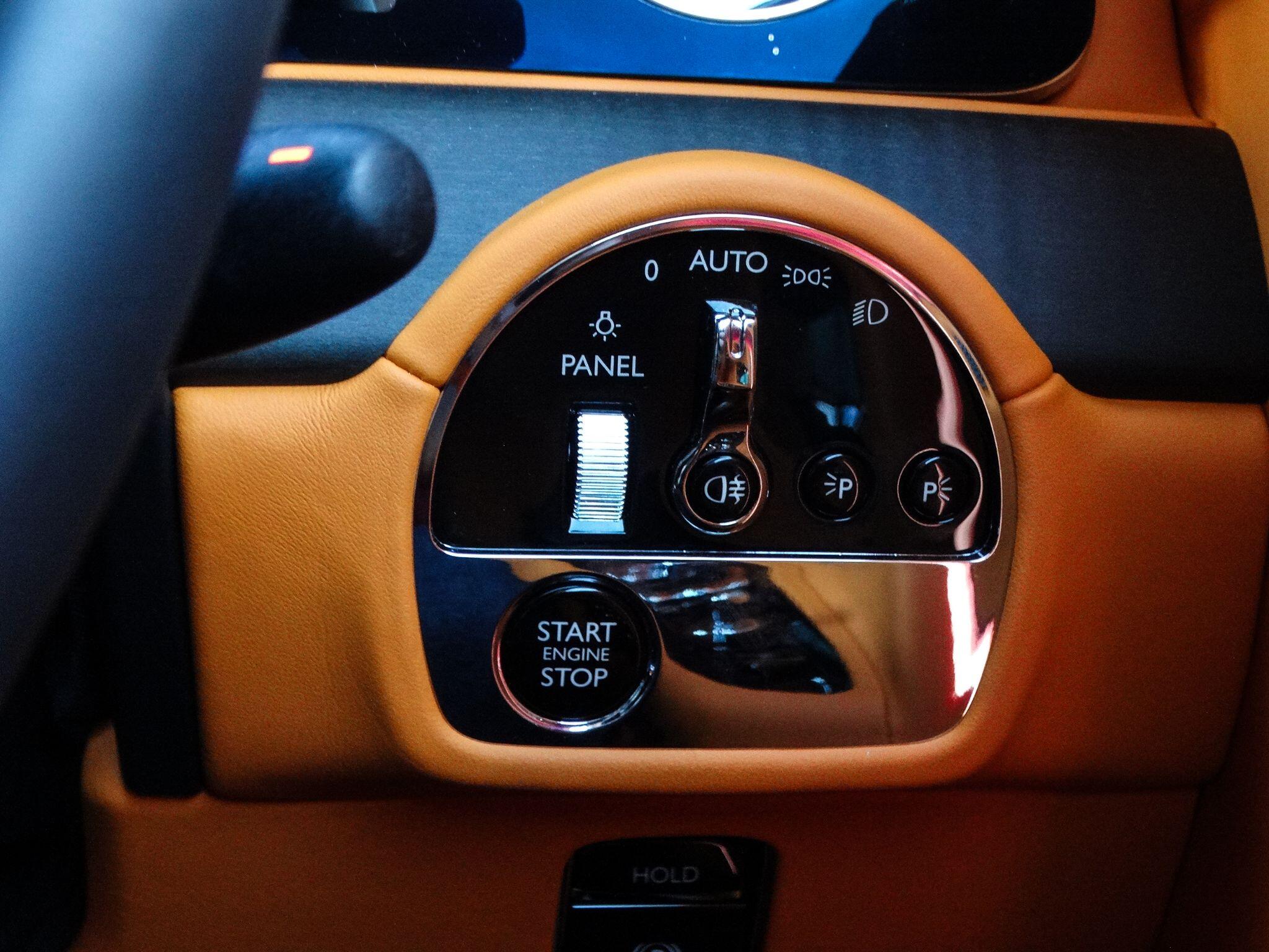 Rolls-Royce Spectre 120kWh Auto 4WD 2dr — photo 21