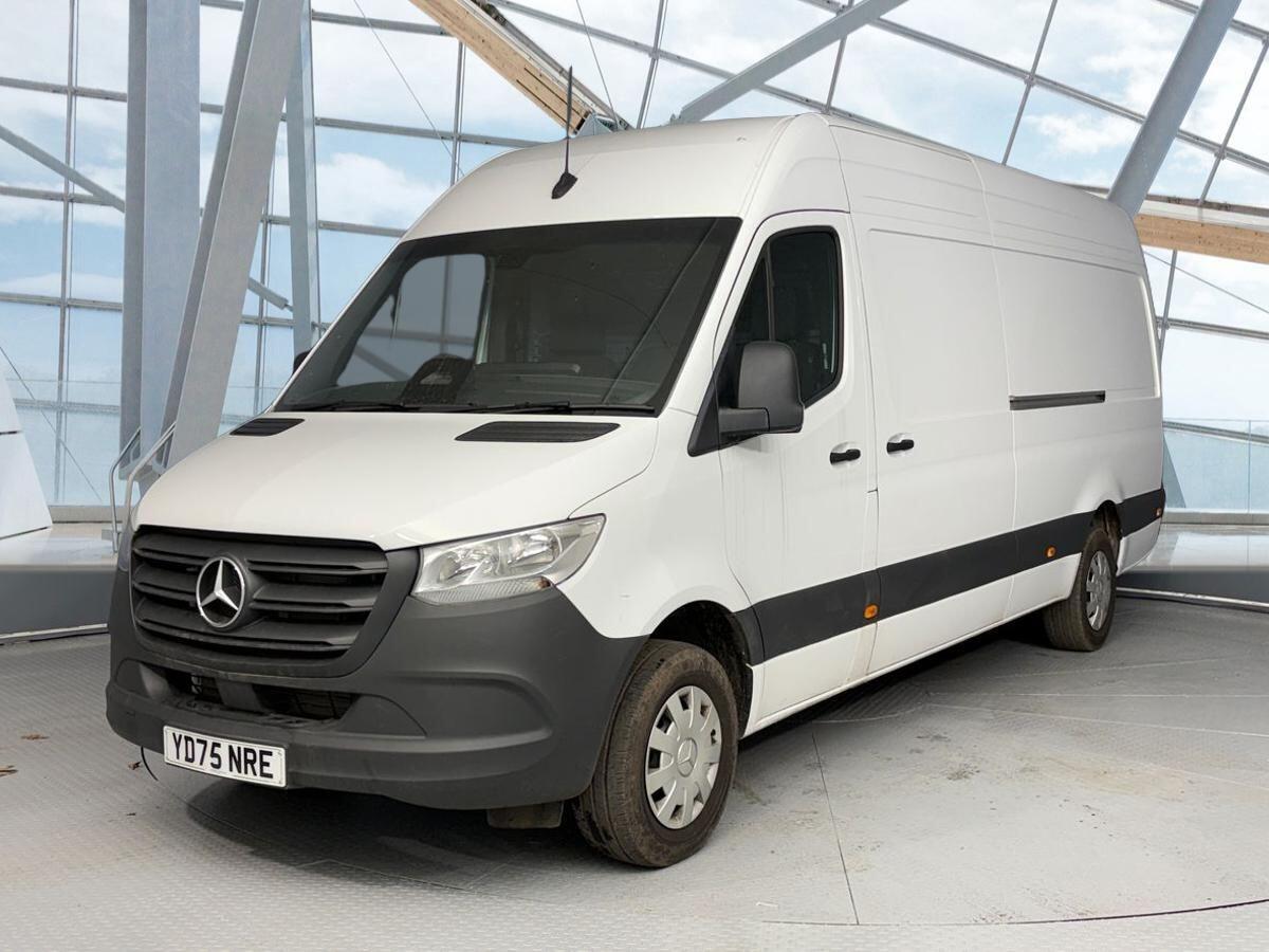 2025 MERCEDES-BENZ SPRINTER