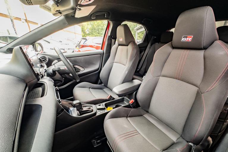 Used Toyota Yaris WR23CZC 28
