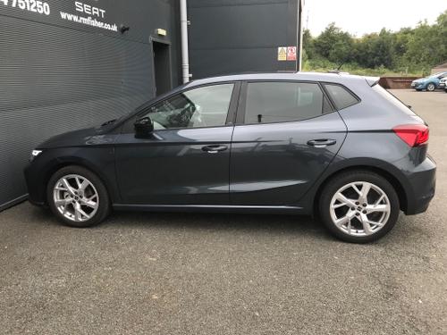 SEAT Ibiza Photo at-654f864b06434535bd637b28287a4f09.jpg