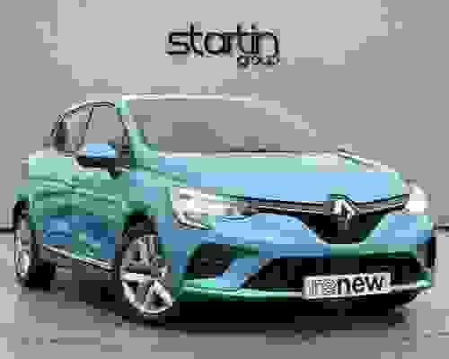 Renault Clio 1.0 SCe Play Euro 6 (s/s) 5dr Celadon Blue at Startin Group