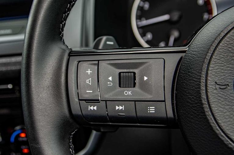 Used Nissan Qashqai OE74EZP 12