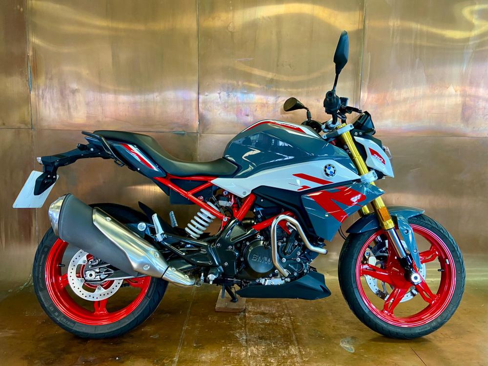 BMW G 310 R Photo at-656eababd1d64e66bef027ed00ec3ace.jpg