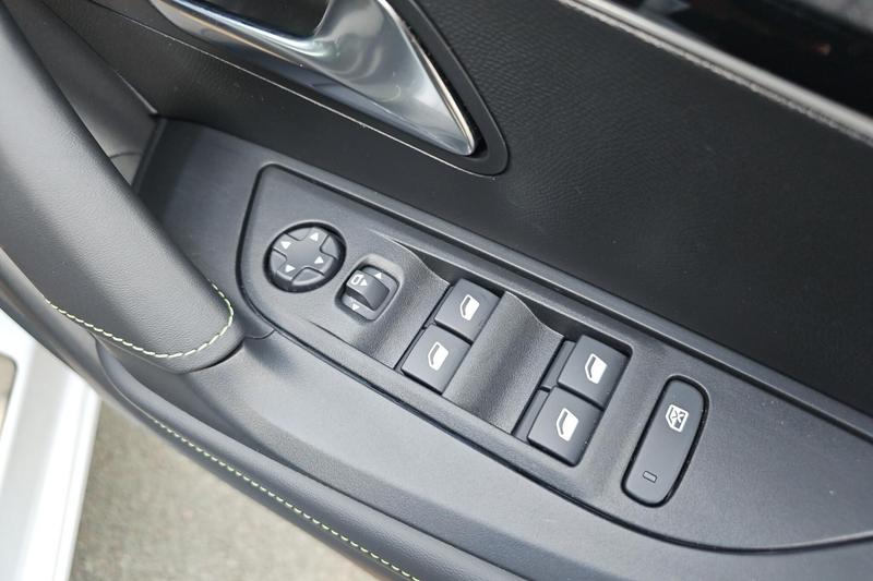 Used Peugeot 2008 KS74AYC 35