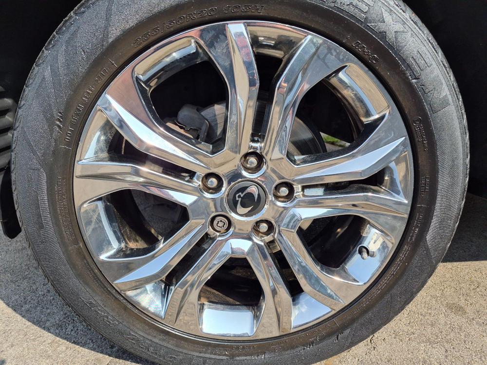 SsangYong Rexton Photo at-65e1a42ecf11466fa20ec1b094e5fd82.jpg