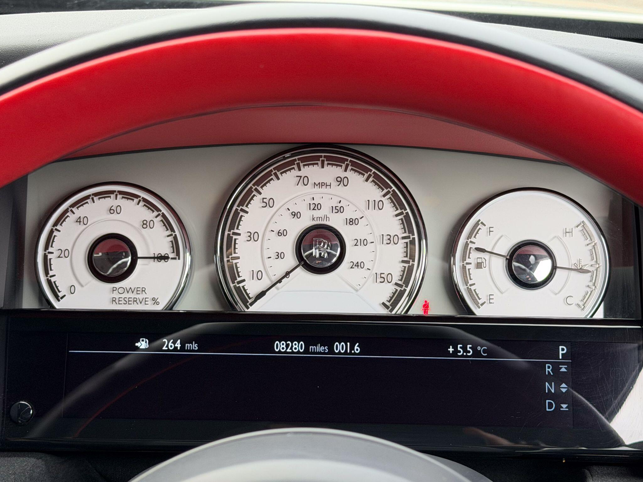 Rolls-Royce Dawn 6.6 V12 Convertible 2dr Petrol Auto Euro 6 (563 bhp) — photo 30