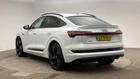 Audi e-tron Photo 1