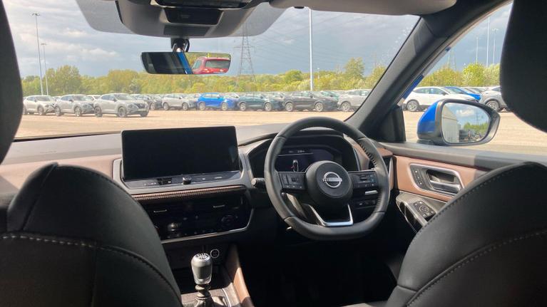 Used Nissan Qashqai OW74WWR 6