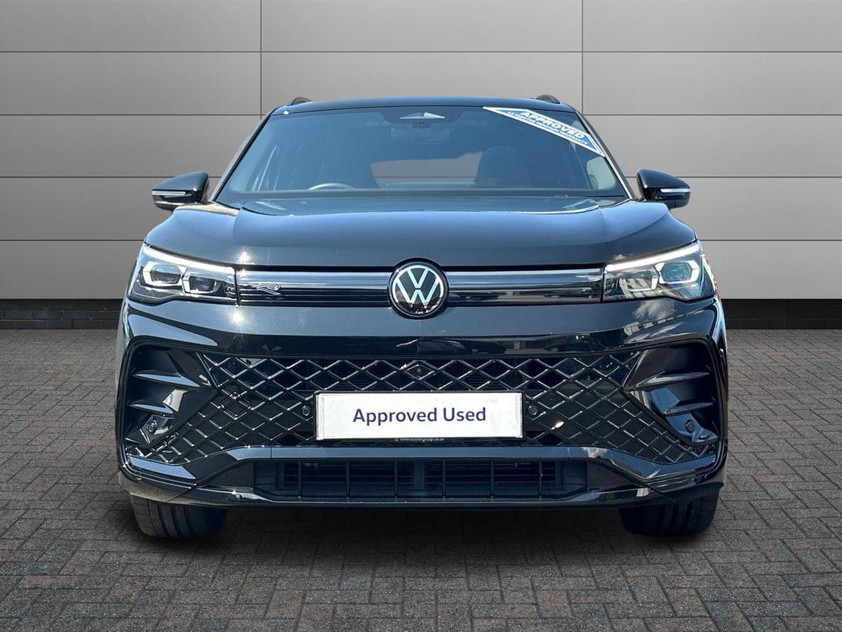 Volkswagen Tiguan Photo at-65f74faec42b4cb3af98093b4a4ec10e.jpg