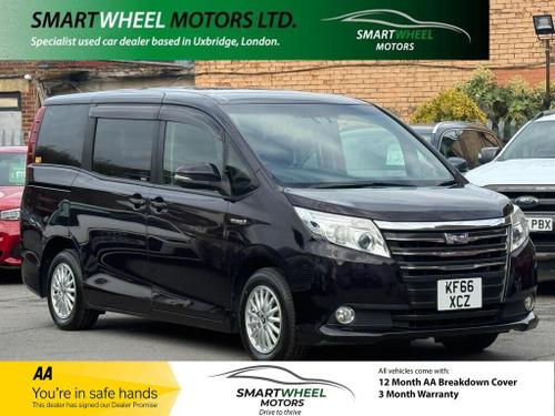 2016 2016 Toyota Noah VOXY HYBRID ZWR80 AUTO Petrol Hybrid photo