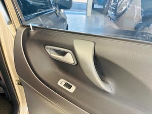 Suzuki Liana Photo 21