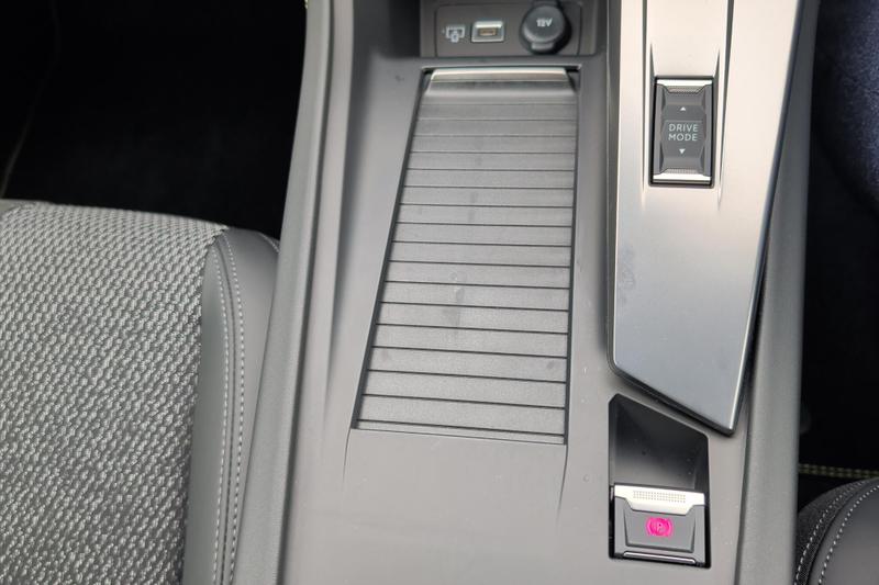 Used Peugeot 308 SW NV25EJZ 23