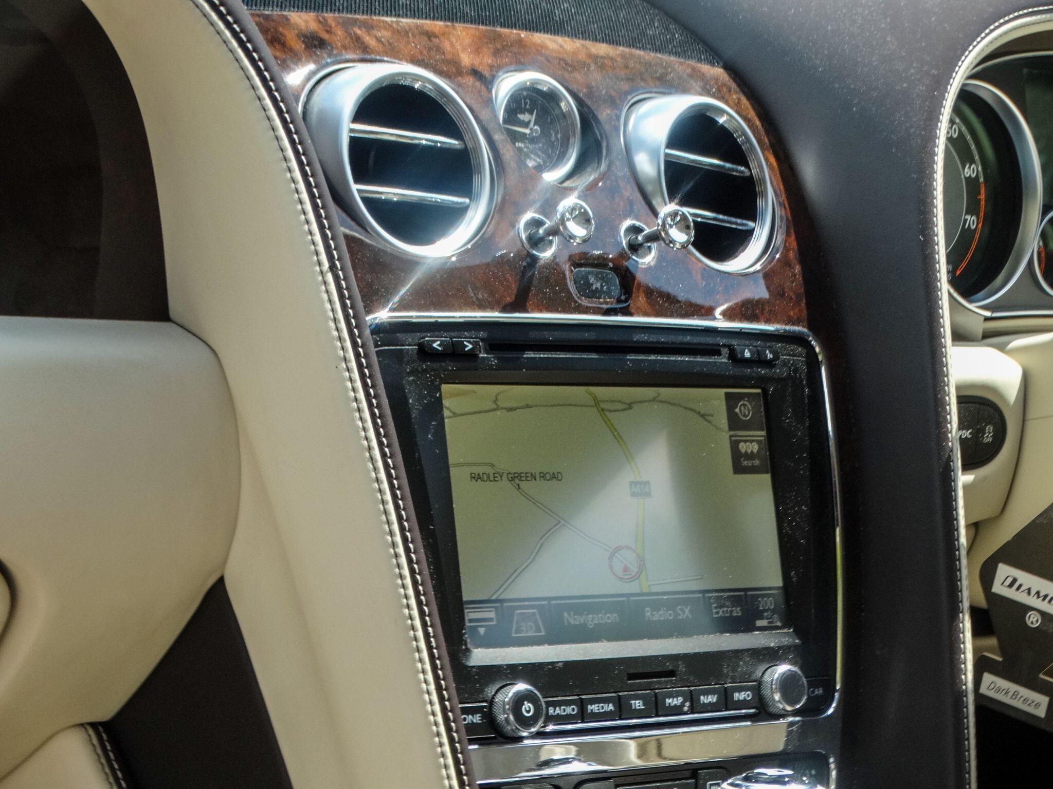 Bentley Continental 6.0 GT 2dr — photo 17