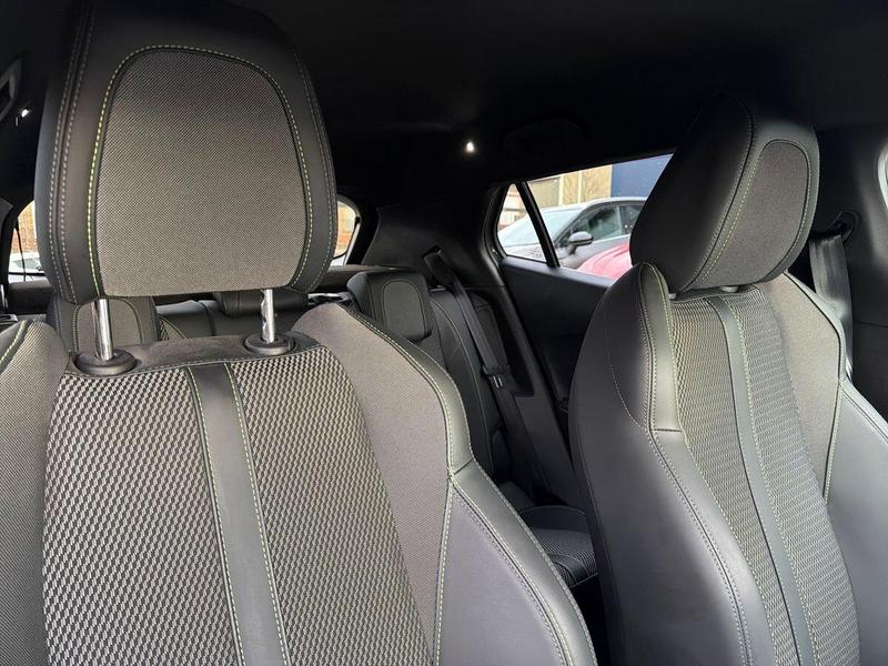 Used Peugeot 2008 202602099779604 25