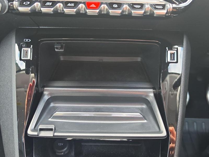 Used Peugeot 208 NG23AKF 38