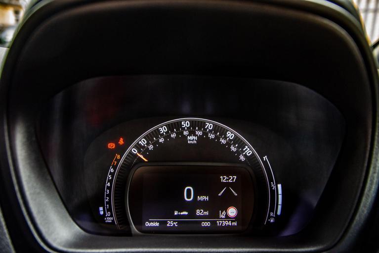 Used Toyota Aygo X WU73XTE 26