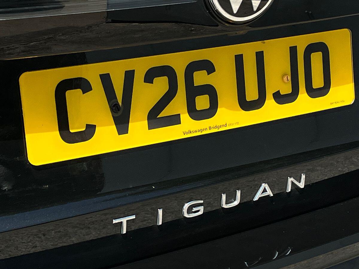Volkswagen Tiguan Photo at-66b66c050d164e938d47fc956d4ad46f.jpg