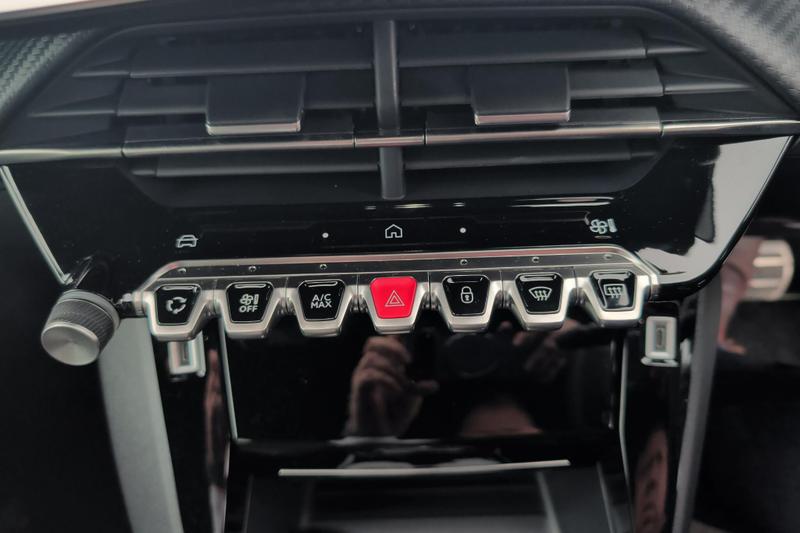 Used Peugeot 208 NV25EKC 19