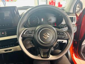 Suzuki Swift Photo 30