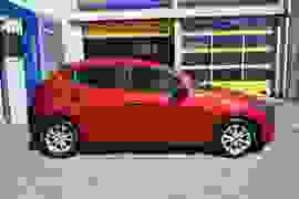 Mazda Mazda2 Photo 2
