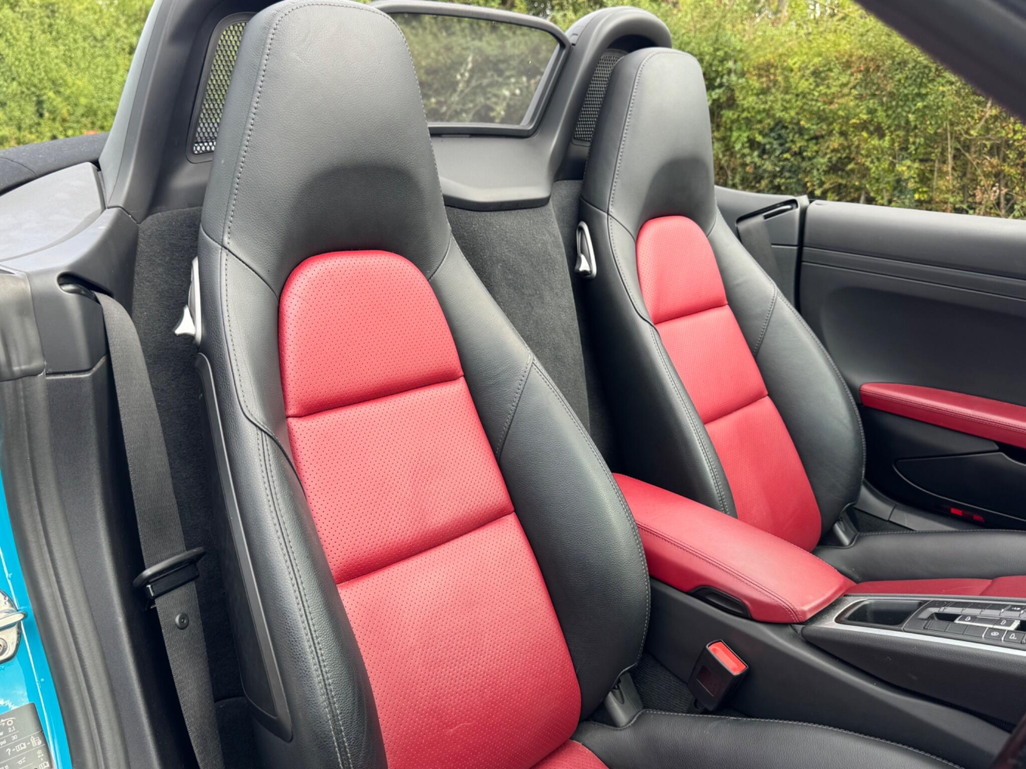 Porsche 718 Boxster 2.5T S PDK Euro 6 (s/s) 2dr — photo 5