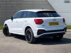 Audi Q2 Photo 2