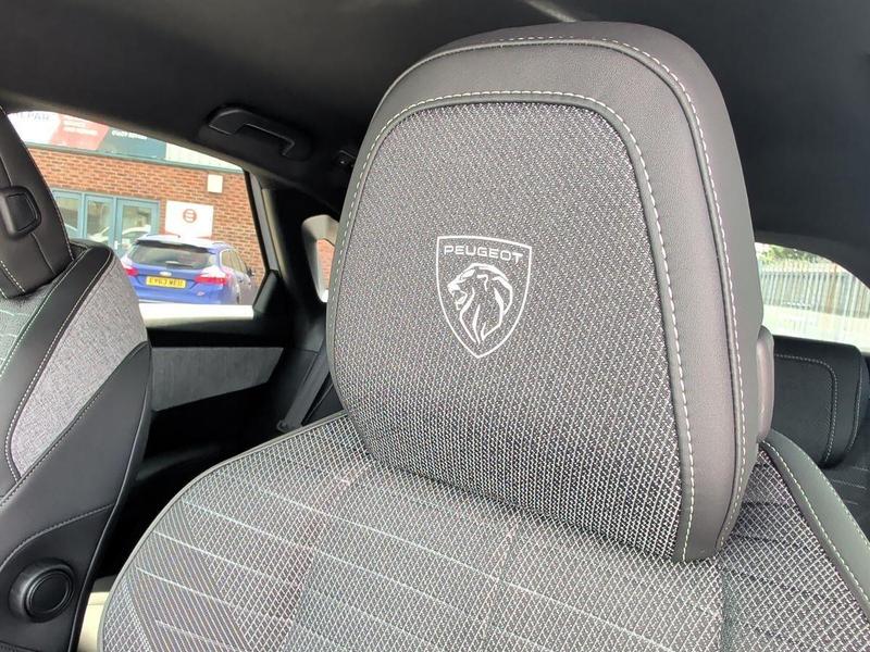 Used Peugeot E-3008 202610106867851 44