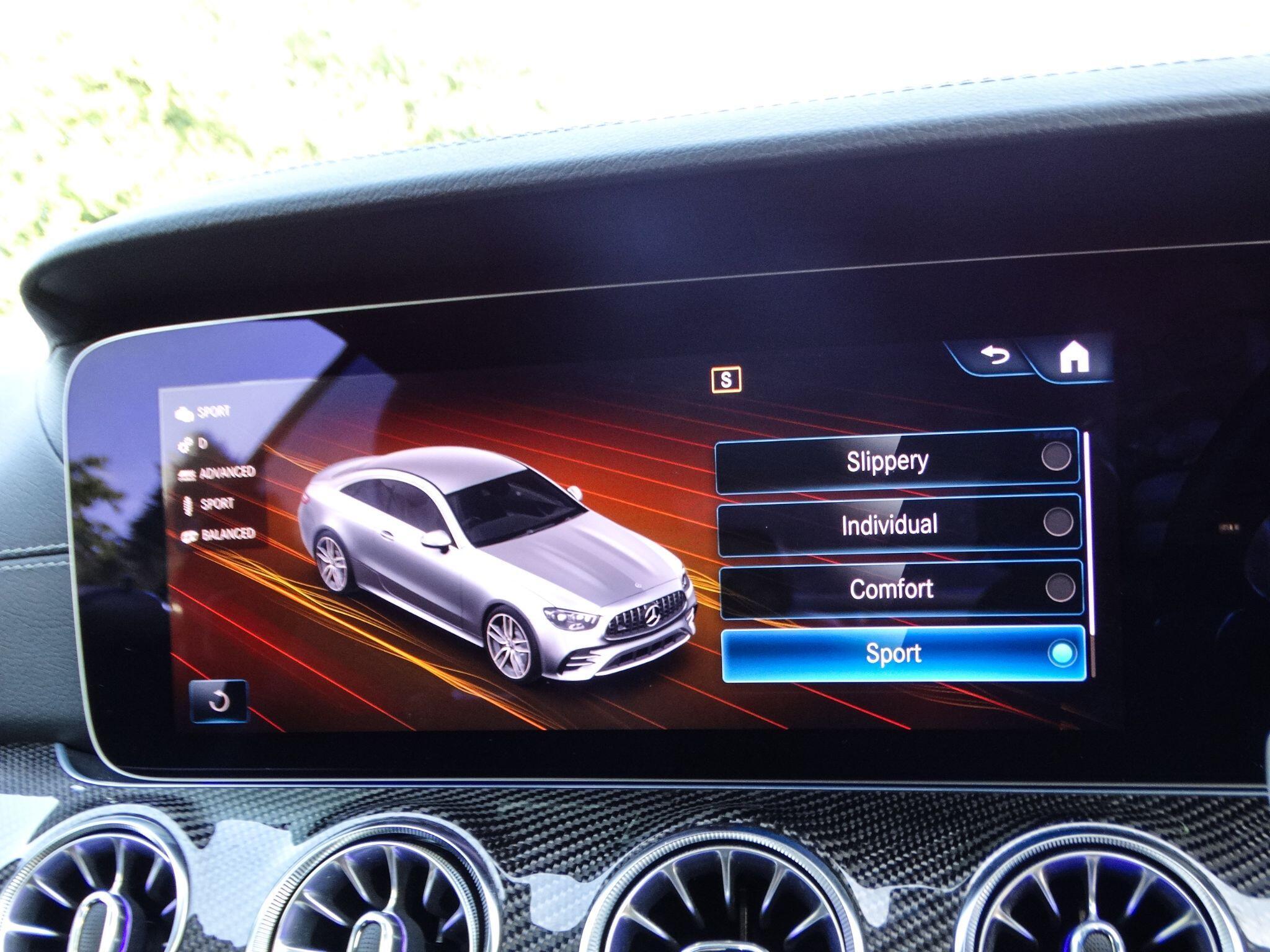Mercedes-Benz E Class 3.0 E53h BiTurbo MHEV AMG Night Edition (Premium Plus) Coupe 2dr Petrol Hybrid SpdS TCT 4MATIC+ Euro 6 (s/s) (457 ps) — photo 26