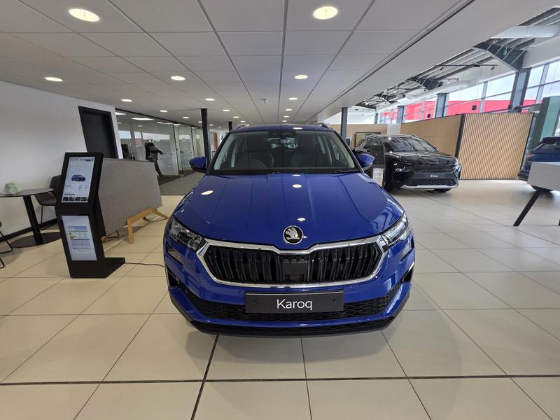 Skoda Karoq Photo at-67ad8bb96f8544b7a4998ebc4be53f3b.jpg