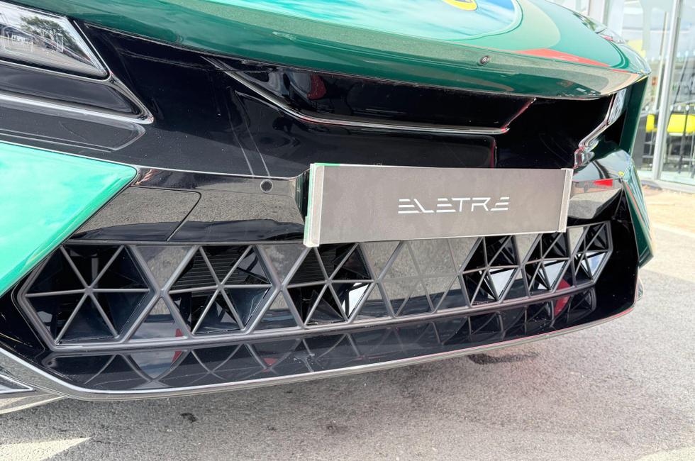 LOTUS Eletre Photo at-67be5a6e1c7c42529251da716e0c2d3f.jpg