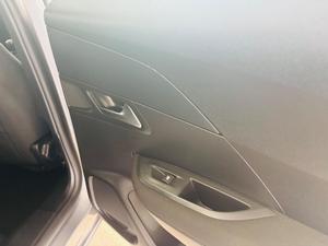Peugeot 2008 Photo 19