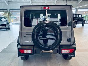 Suzuki Jimny Photo 7