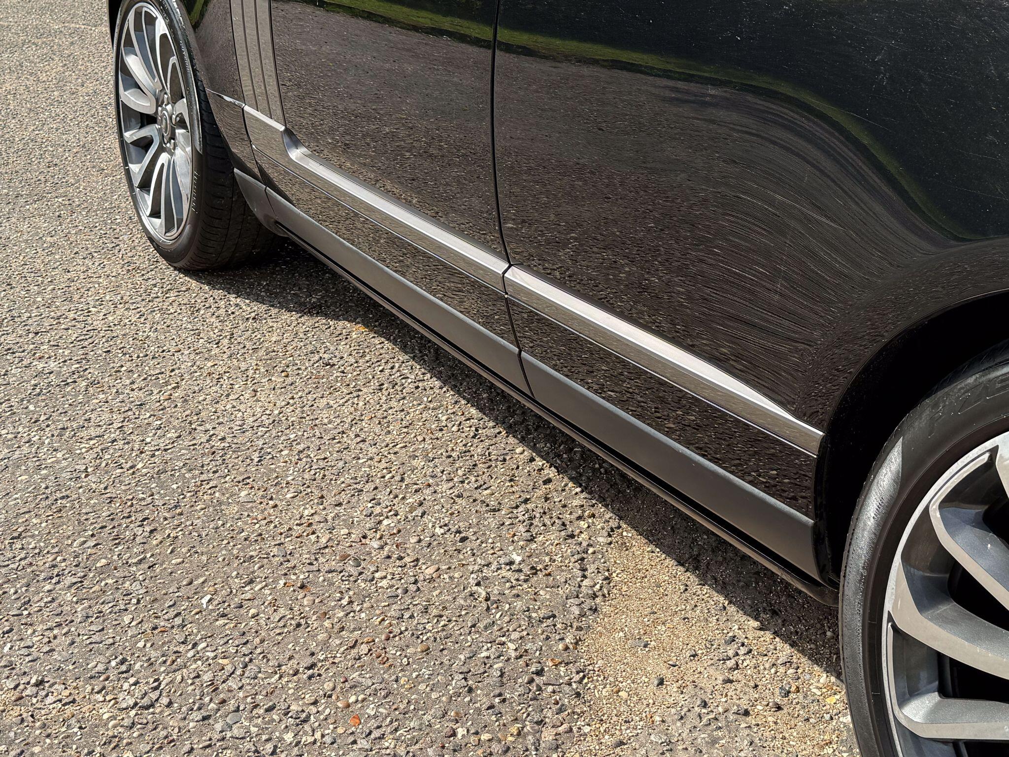 Land Rover Range Rover 4.4 SD V8 Autobiography Auto 4WD Euro 5 5dr — photo 10