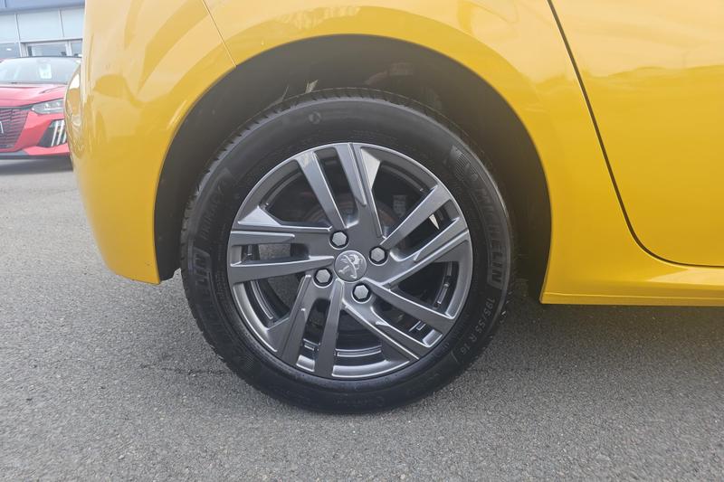 Used Peugeot 208 NV22HSX 10