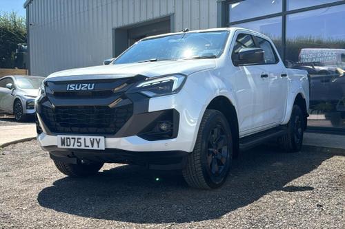Isuzu D-MAX Photo at-67fb5e3a97a2437b8fae022a711a6ee3.jpg