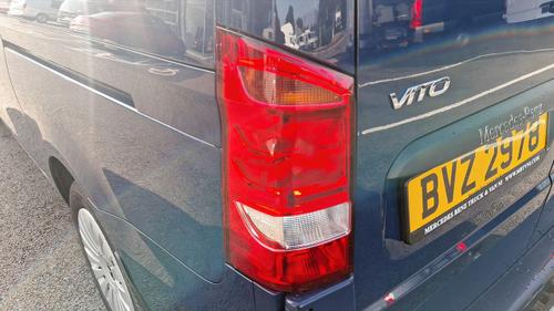 Mercedes-Benz Vito Photo at-680b4b1e984c4764a198c2e16df0198b.jpg