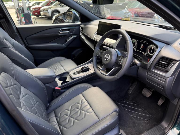 Used Nissan Qashqai WR26UEW 8