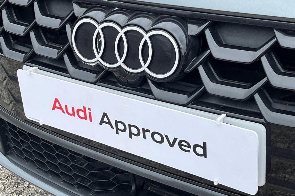 Audi A5 Photo at-689a18741c7a4c49860c13b80725fafd.jpg