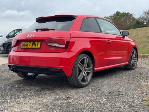 Audi A1 Photo at-689efab5fab44203b8a96eb8b288e822.jpg