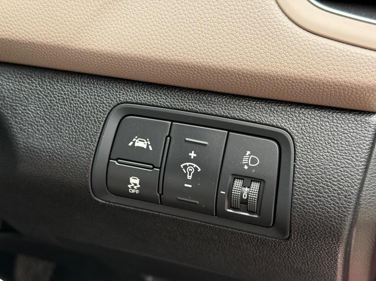 Used Hyundai i20 RO16YCB 14
