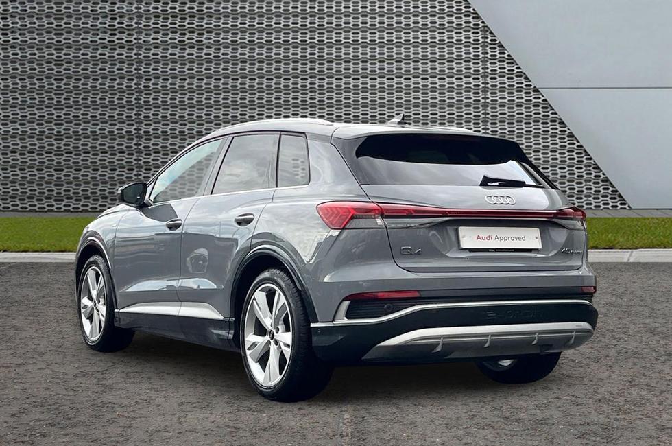 Audi Q4 Photo at-68ceb0e3070747539e541f84aa562b84.jpg