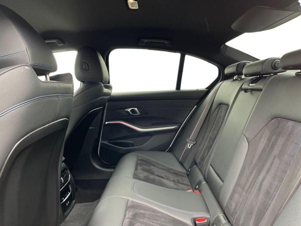 BMW 3 Series Photo at-68d96ca23c2845e29bd26e95a6b77509.jpg