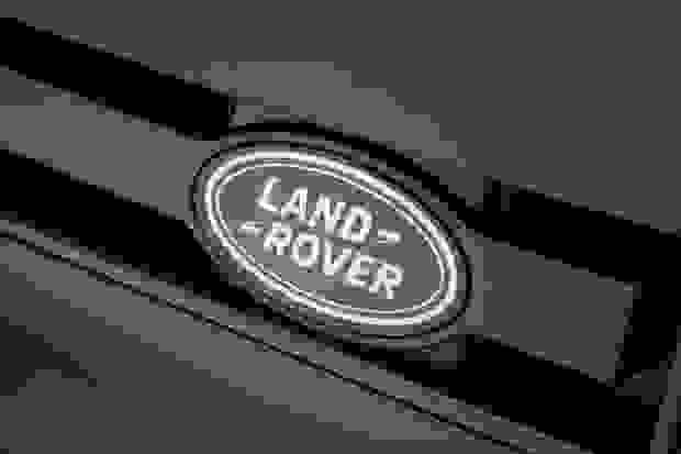 Land Rover DEFENDER Photo at-68db6a083bf6457089321c79a7cabe3a.jpg