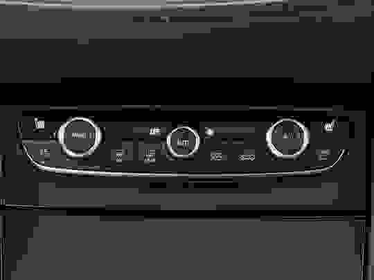 Vauxhall Grandland X Photo at-68dc8c7f1f854a95b4a3229953fc8dde.jpg