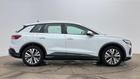 Audi Q4 Photo 2