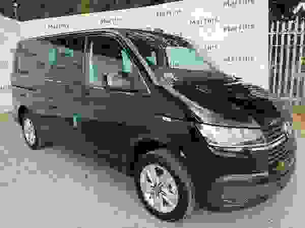 Used ~ Volkswagen Transporter 2.0 TDI T32 Highline Crew Van DSG FWD SWB Euro 6 (s/s) 5dr Deep Black at Martins Group