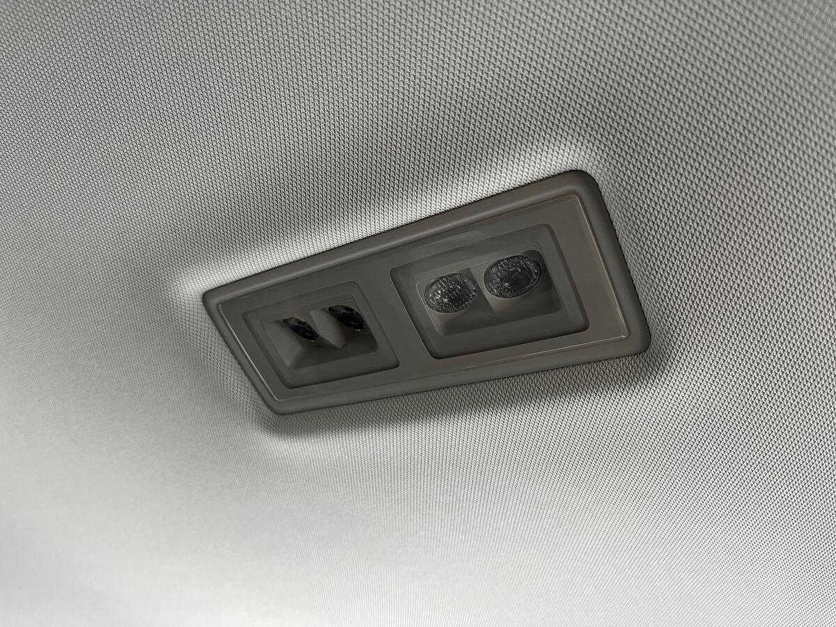 Volkswagen T-Roc Photo at-6962e887a22d4967ae586c2a326e3949.jpg