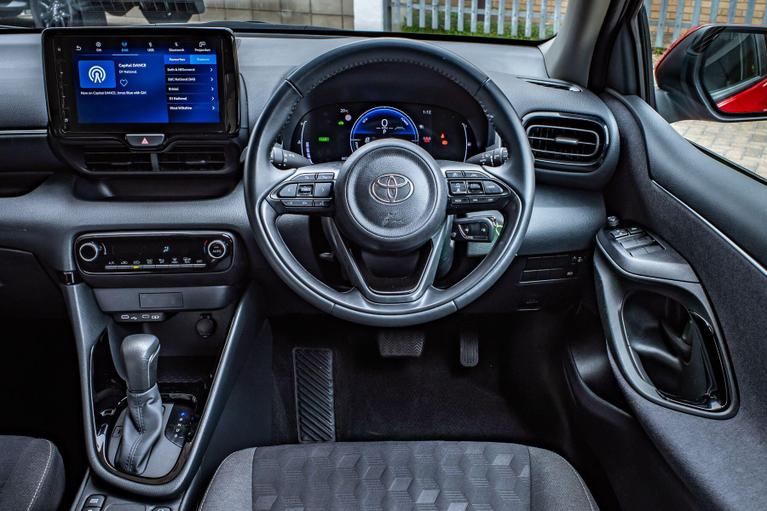 Used Toyota Yaris CP24KJU 26